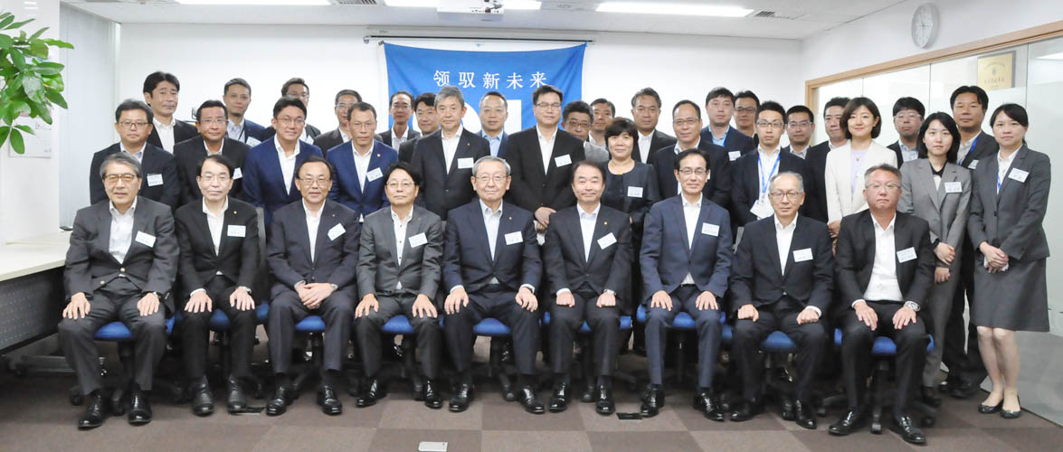 1564712406.jpg s0.jpg